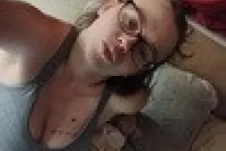 Your Favorite Late-Night Tempt... - Image 2